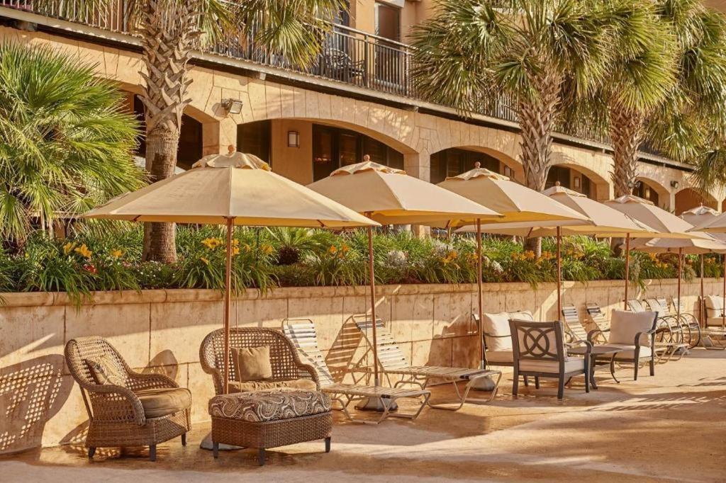 מירטל ביץ' Island Vista Resort מראה חיצוני תמונה
