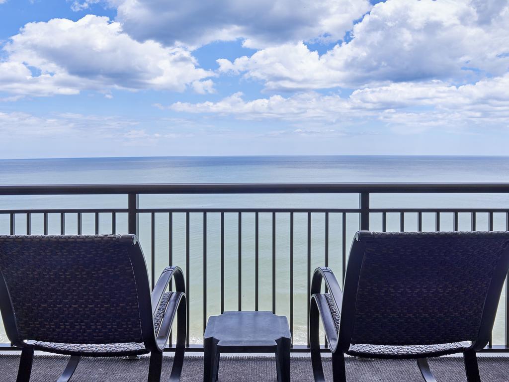 מירטל ביץ' Island Vista Resort מראה חיצוני תמונה